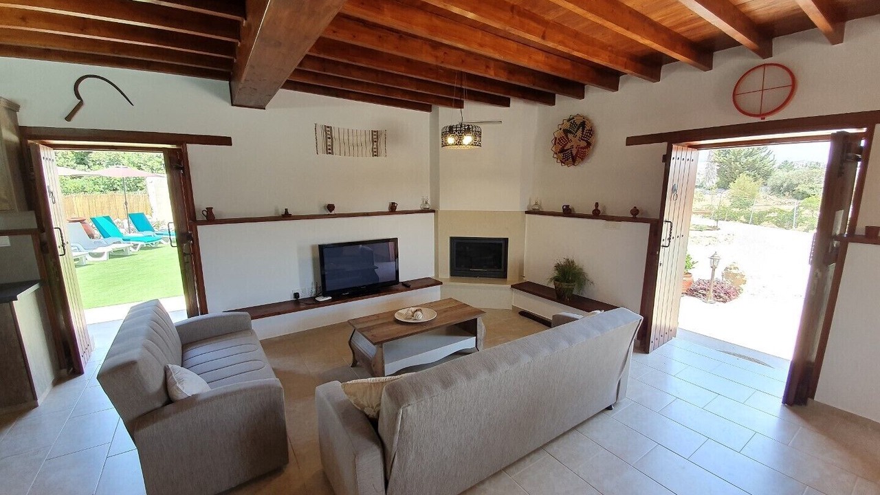 Photo of Livingroom in Geroskipou