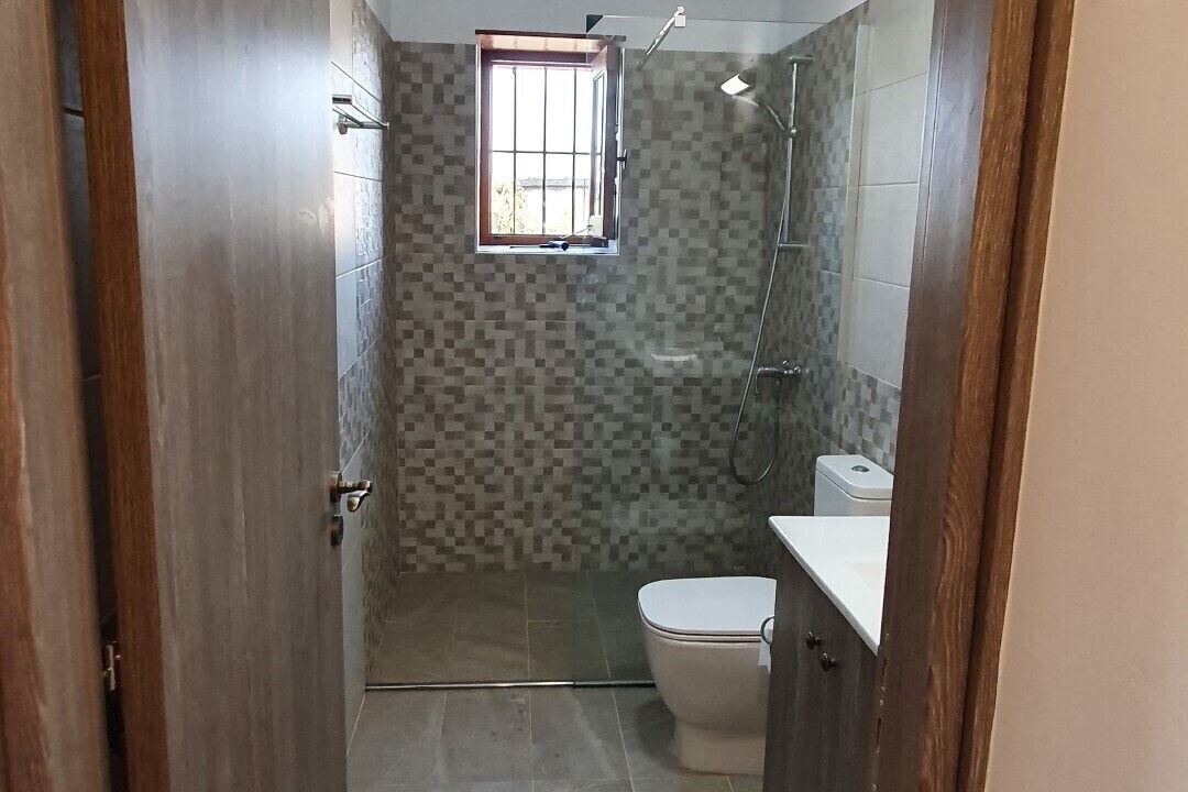 Photo of Bathroom in Geroskipou