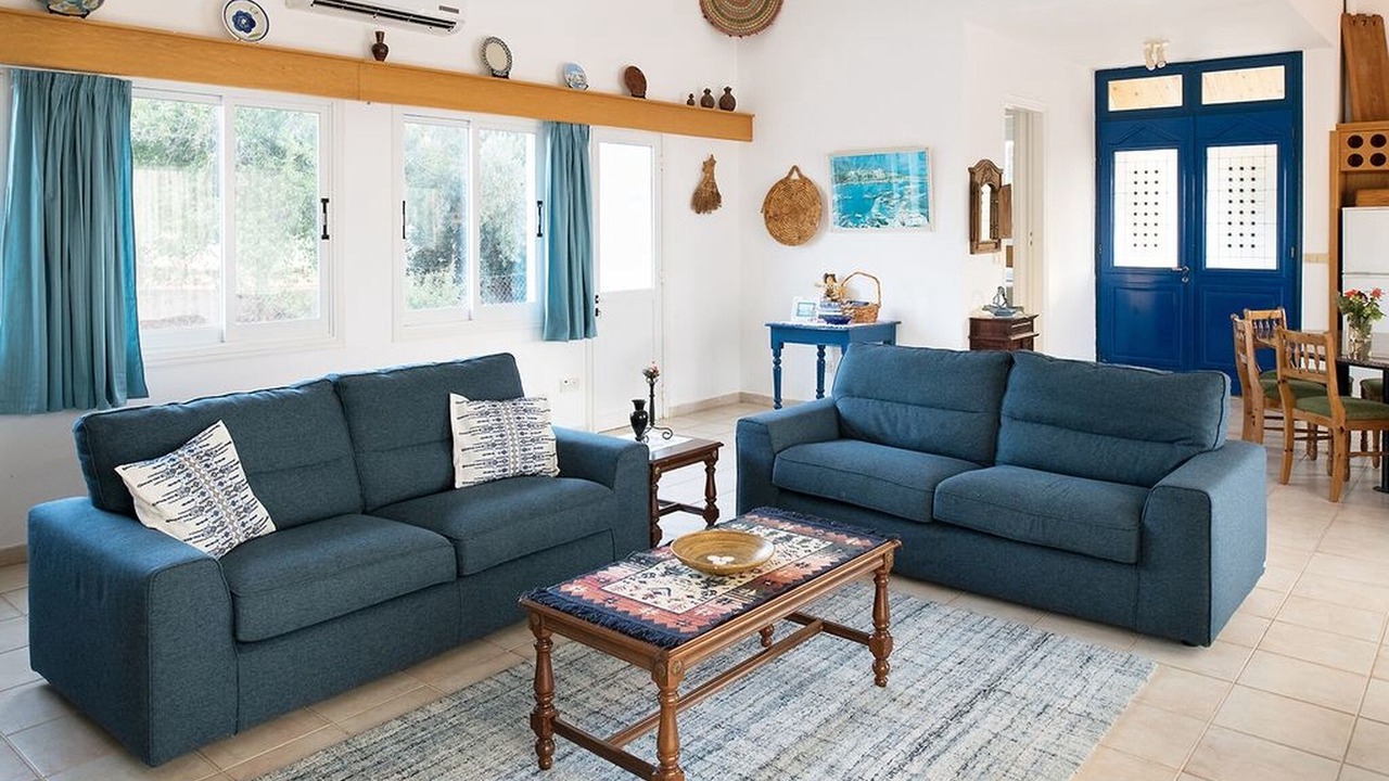 Photo of Livingroom in Latchi