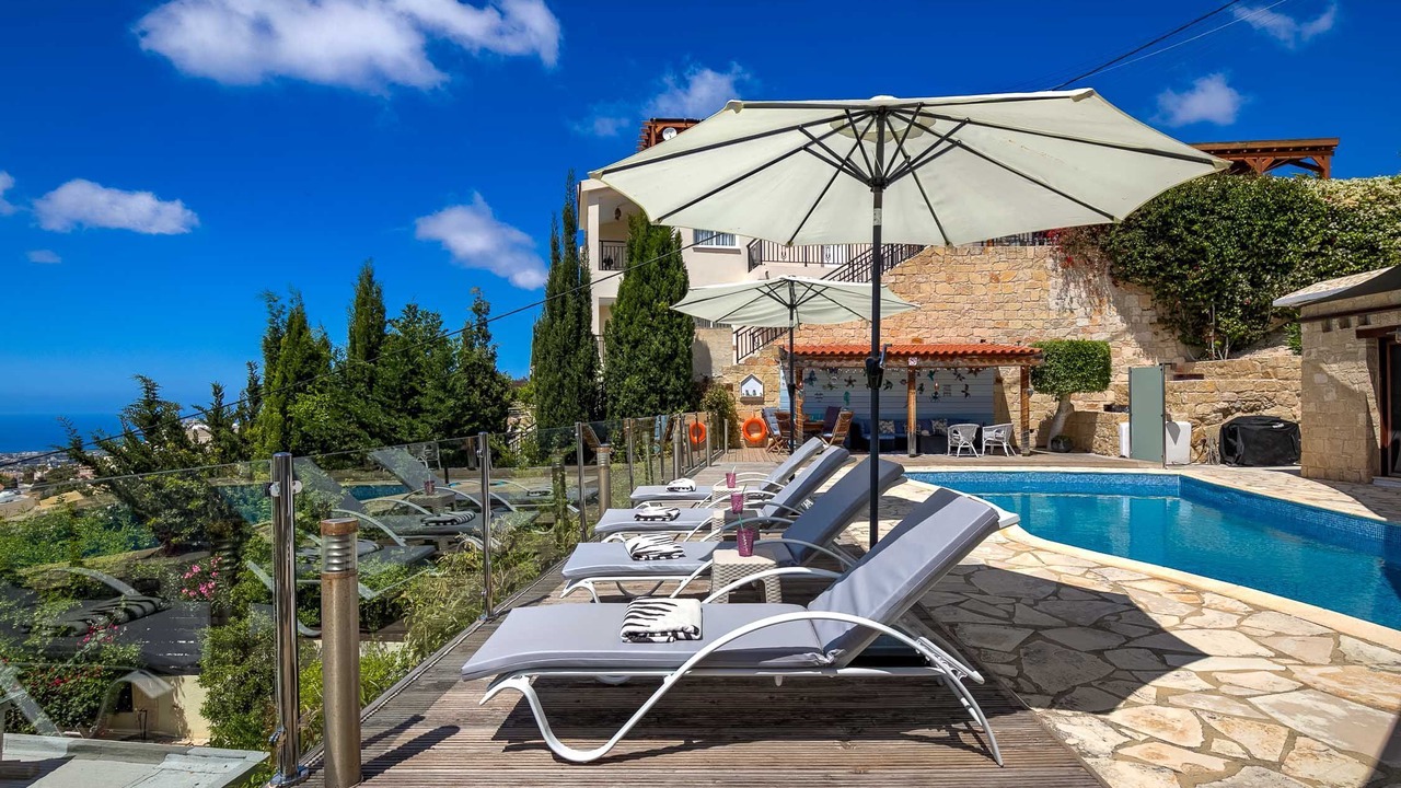 Photo of Outdoor in Peyia Town