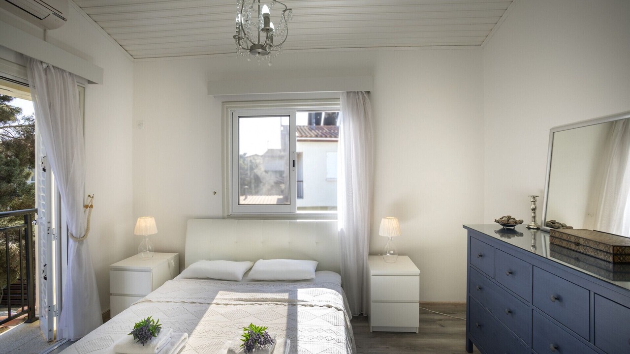 Photo of Bedroom in Pervolia