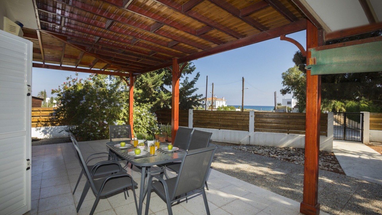 Photo of Outdoor in Pervolia
