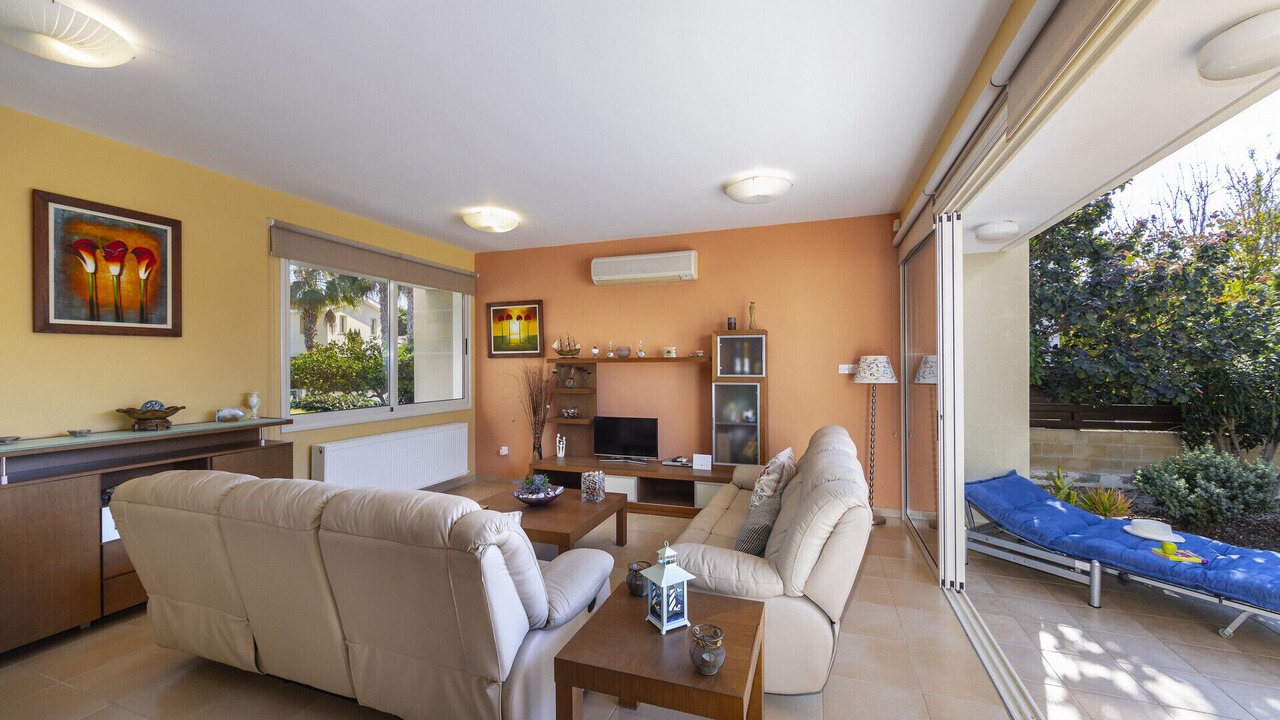 Photo of Livingroom in Pervolia