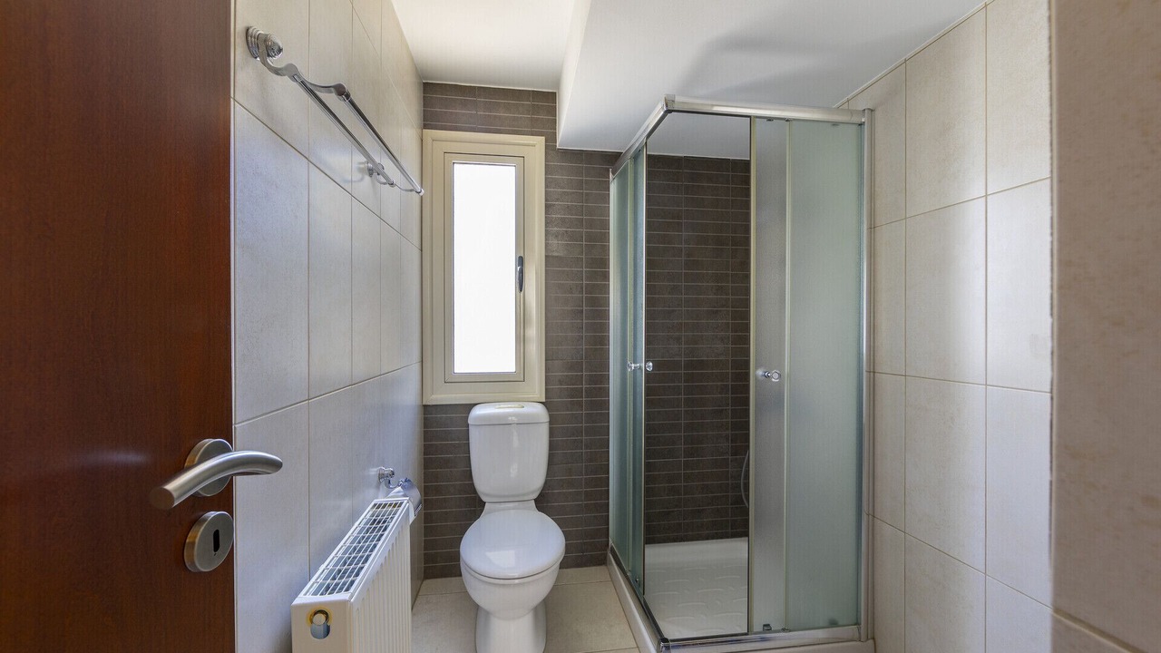 Photo of Bathroom in Pervolia