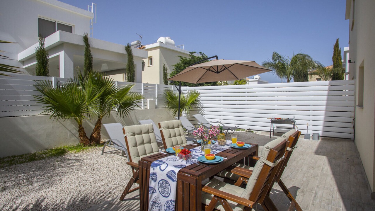 Photo of Outdoor in Pernera