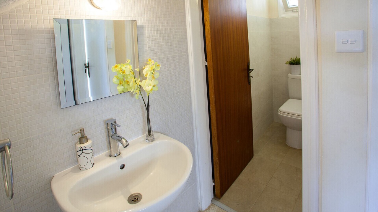 Photo of Bathroom in Pervolia