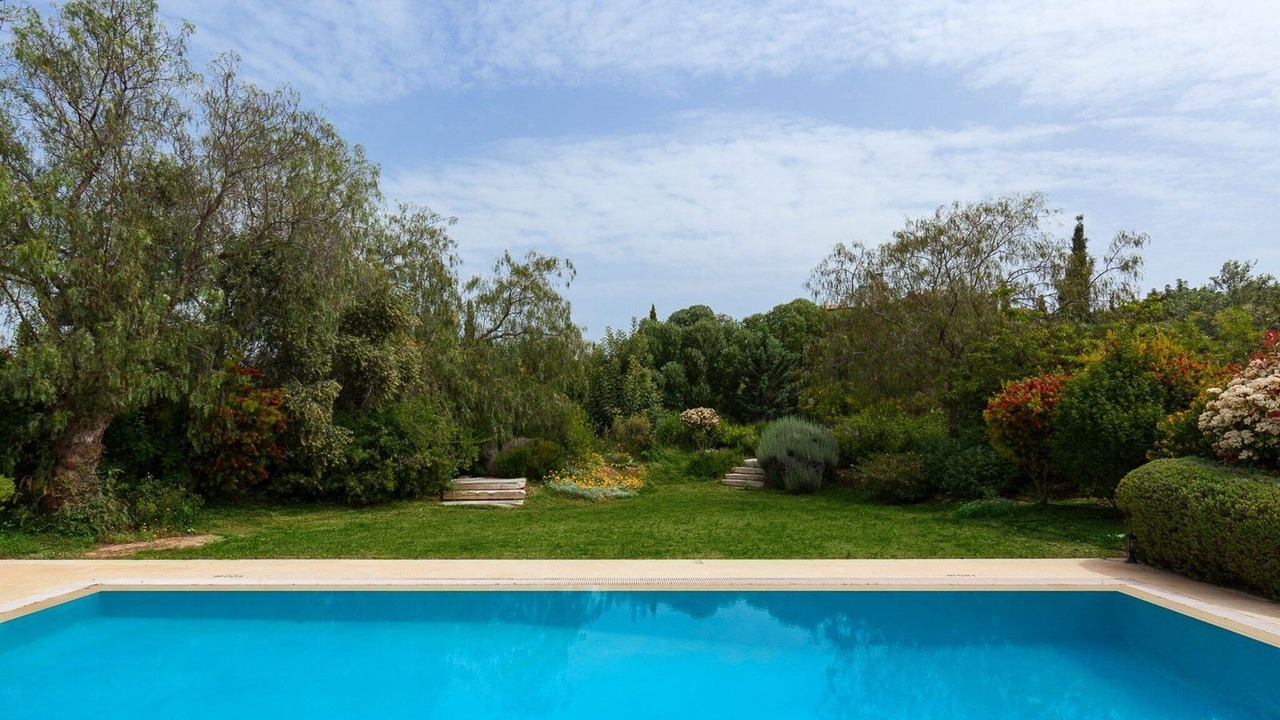 Photo of Others in Aphrodite Hills