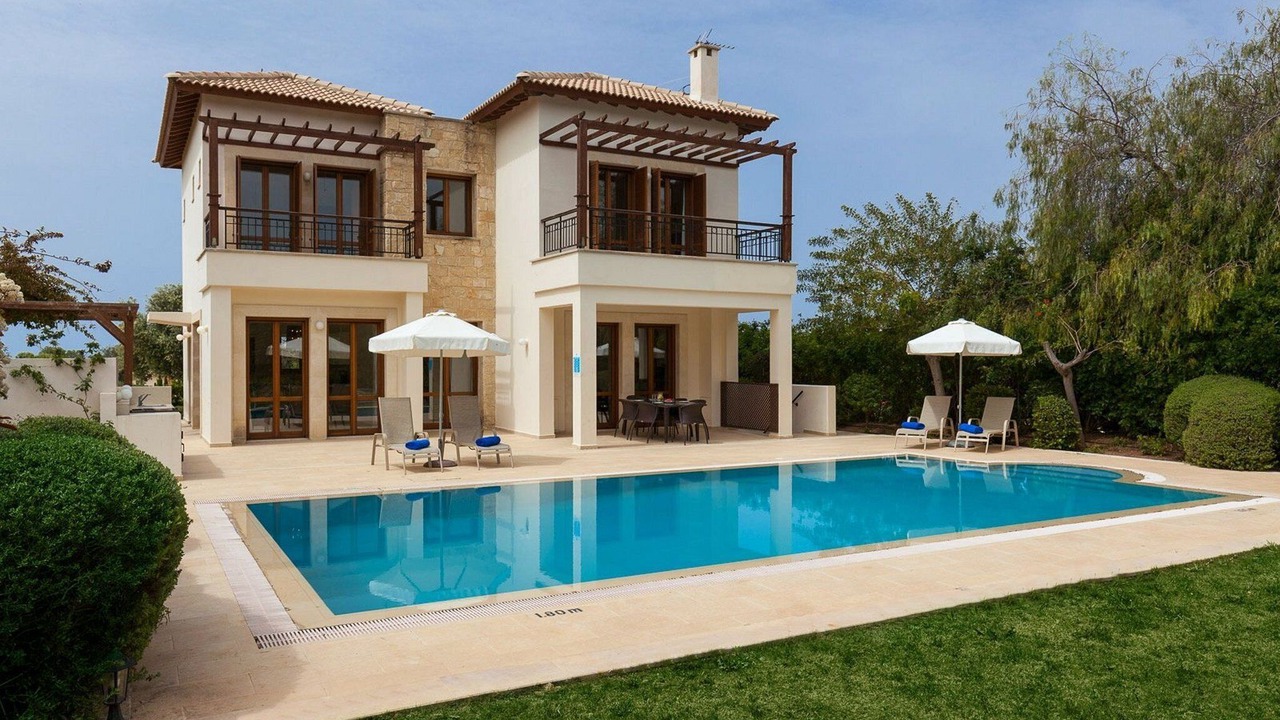 Photo of Others in Aphrodite Hills