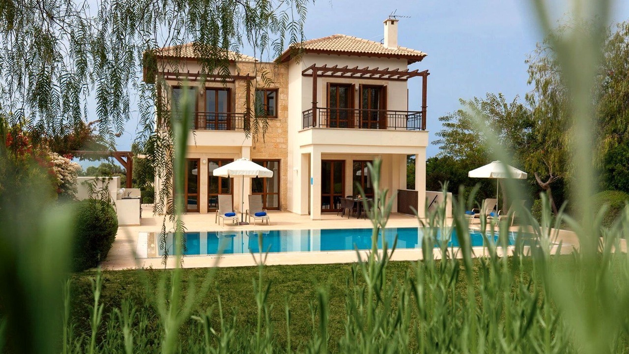 Photo of Others in Aphrodite Hills