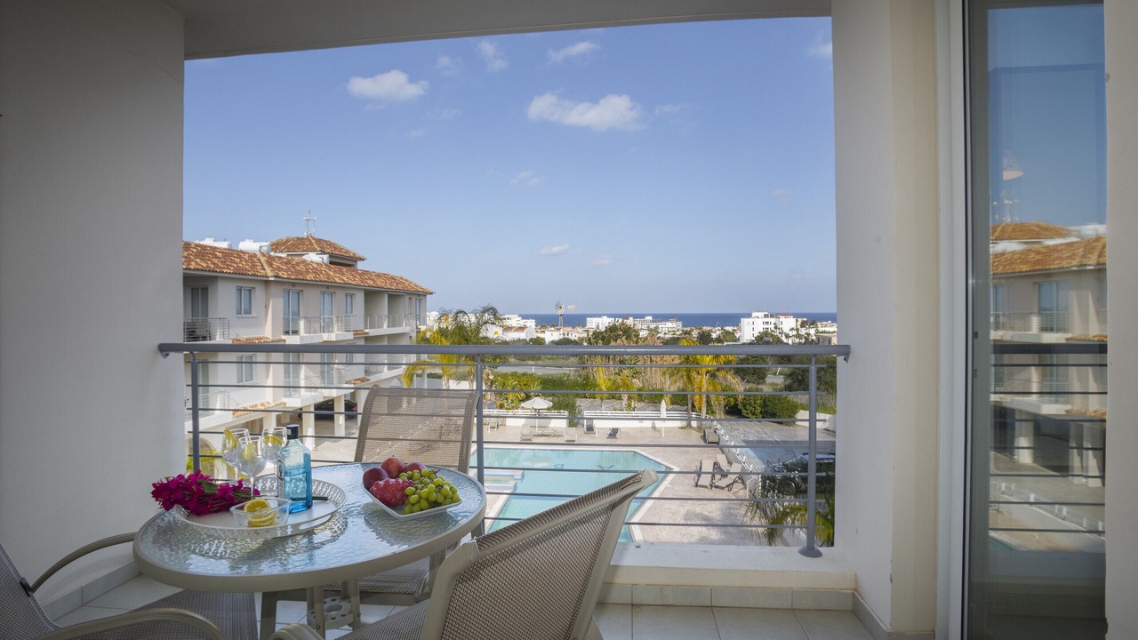 Photo of Patio Balcony in Pernera
