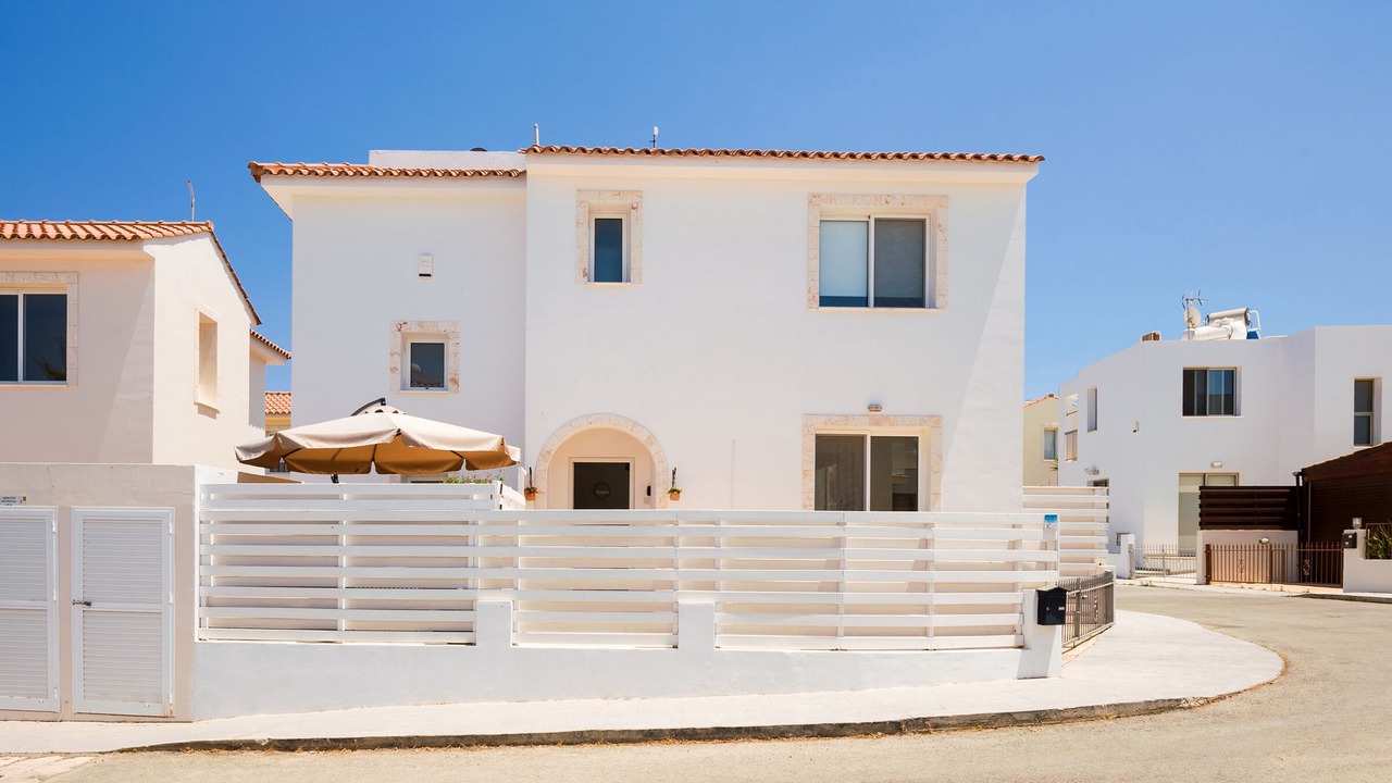 Photo of Outdoor in Pernera