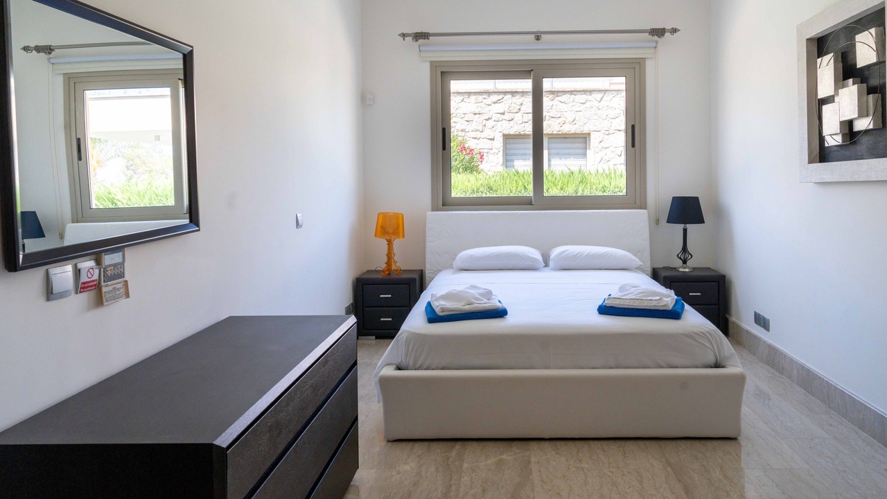 Photo of Bedroom in Polis