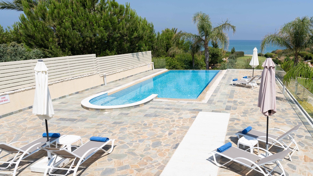 Photo of Outdoor in Polis