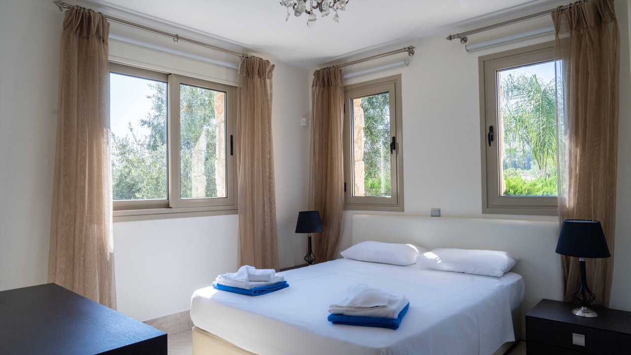 Photo of Bedroom in Polis