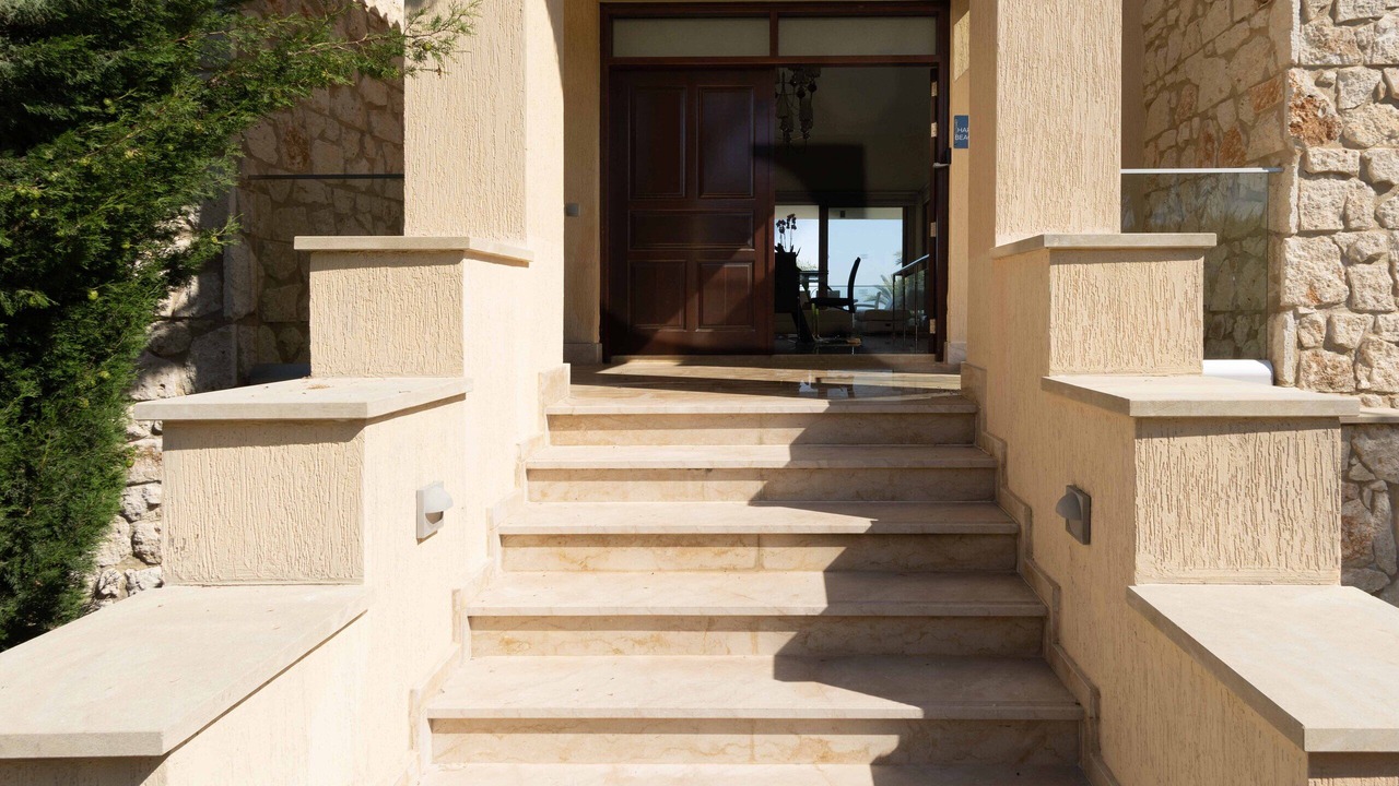 Photo of Outdoor in Polis