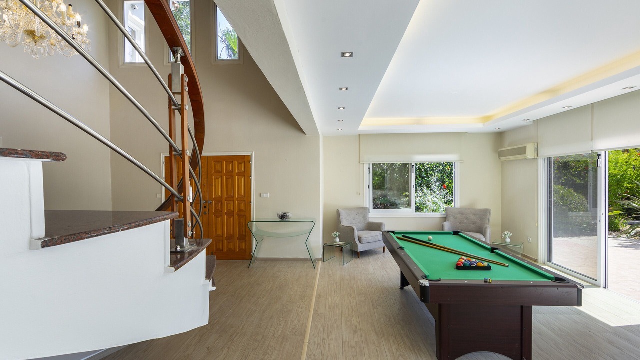 Photo of Bedroom in Pervolia