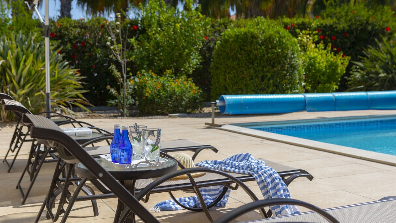 Photo of Outdoor in Pervolia