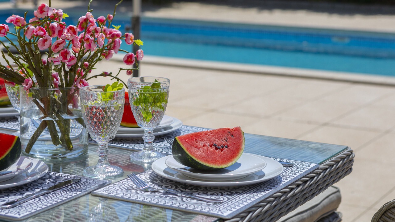 Photo of Outdoor in Pervolia