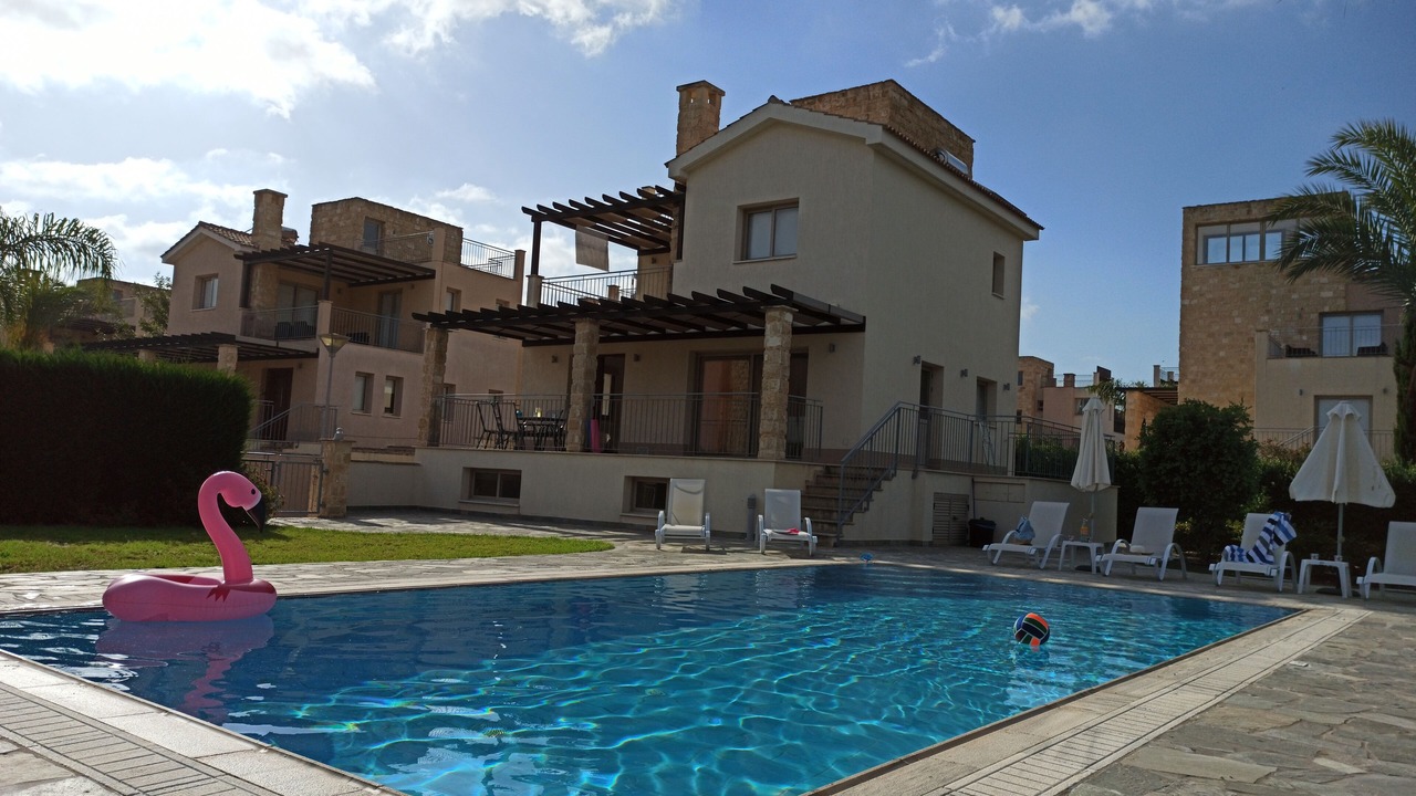 Photo of Outdoor in Polis