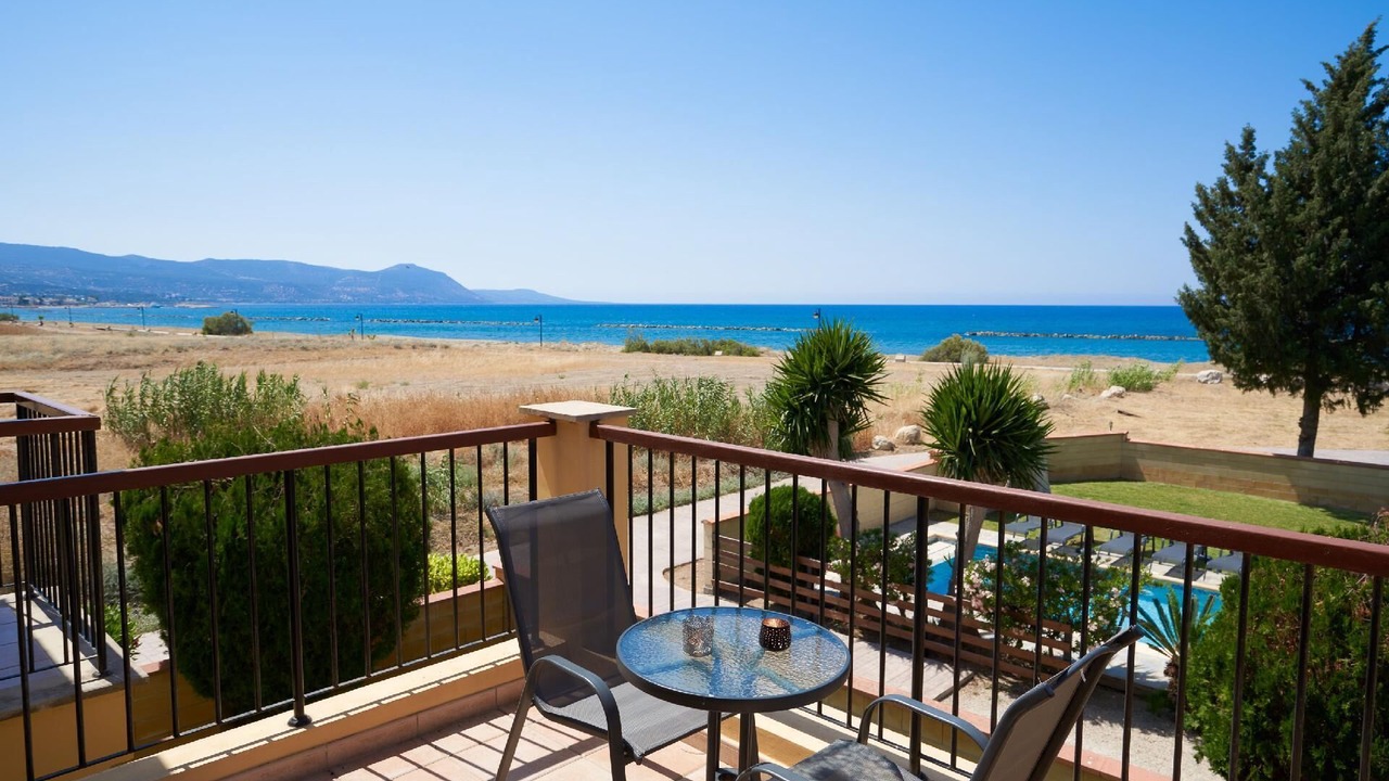 Photo of Outdoor in Polis