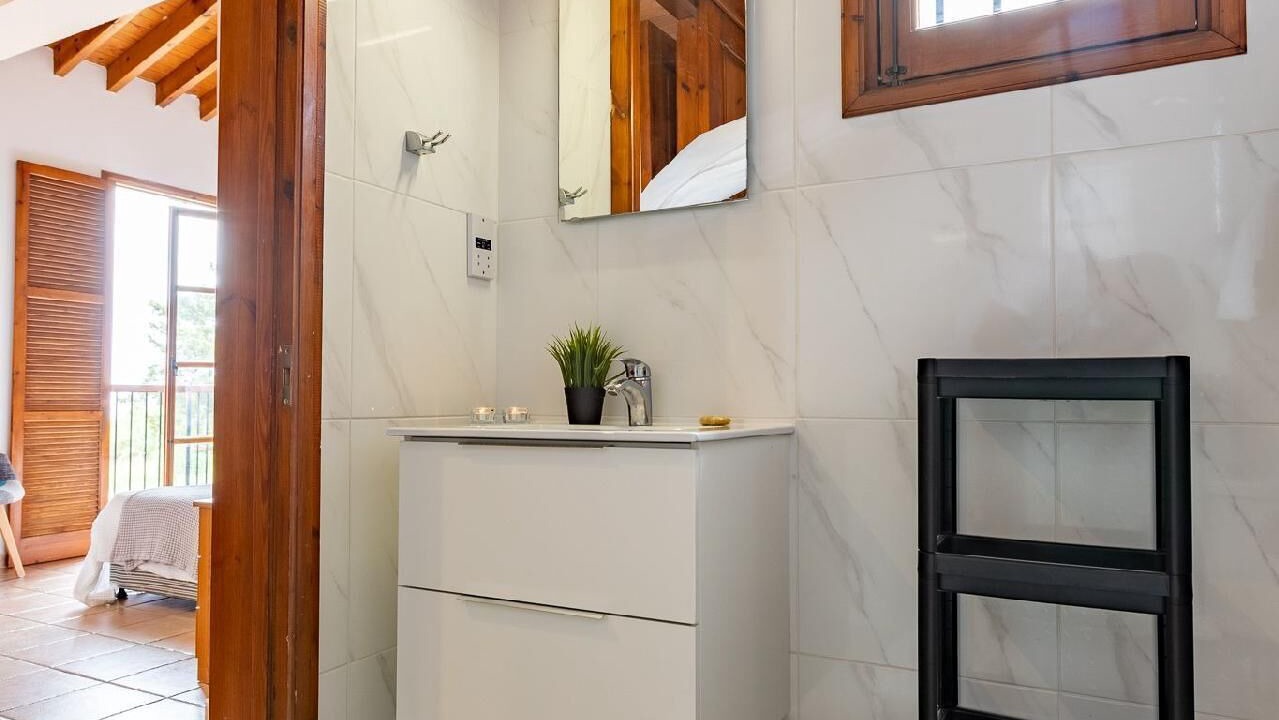 Photo of Bathroom in Polis