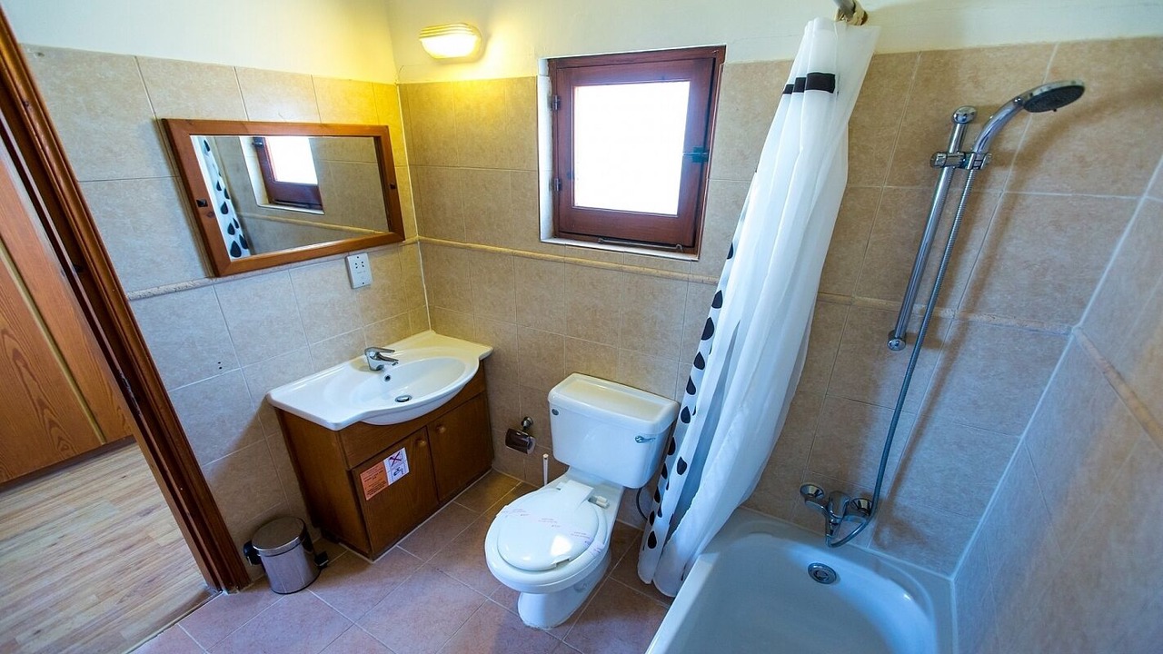 Photo of Bathroom in Pomos