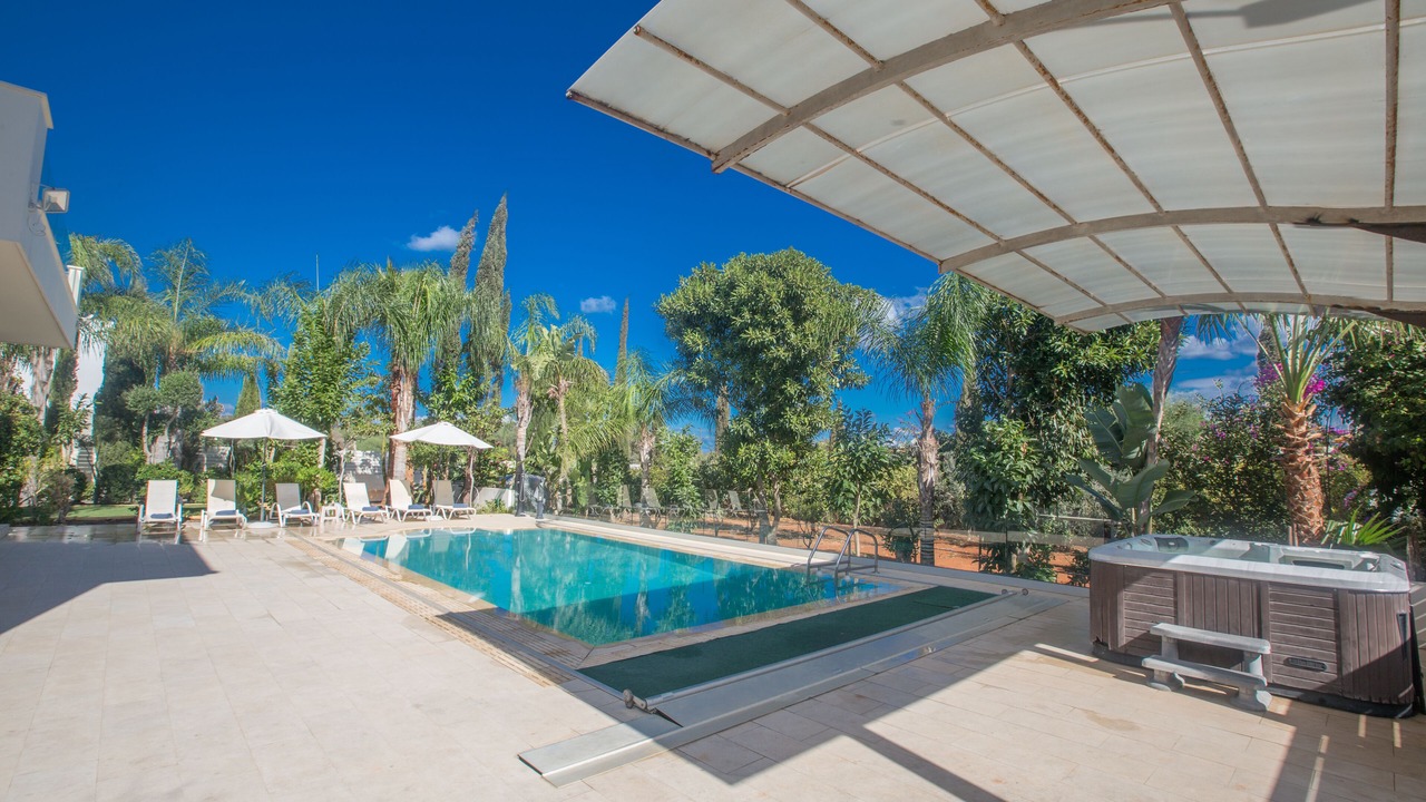 Photo of Outdoor in Cape Greko
