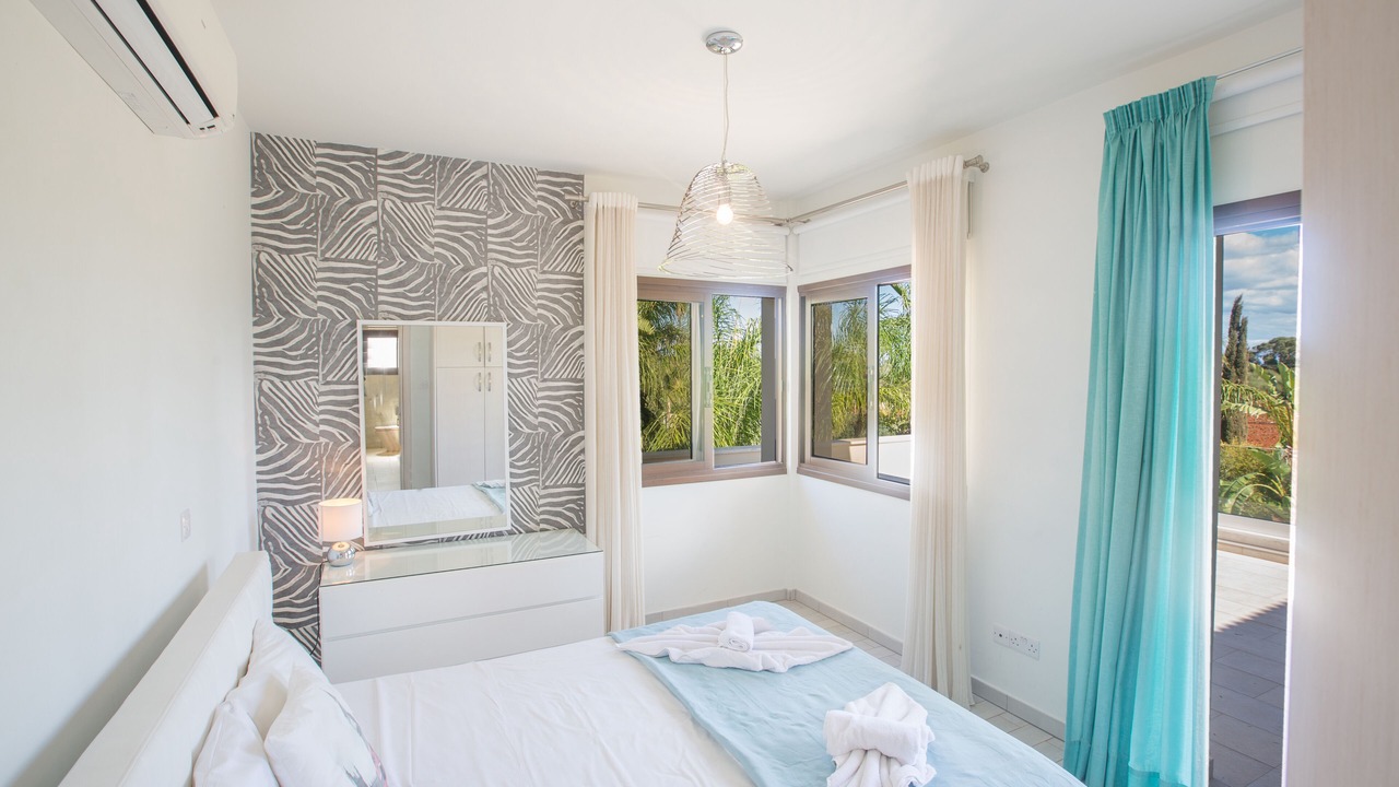 Photo of Bedroom in Cape Greko