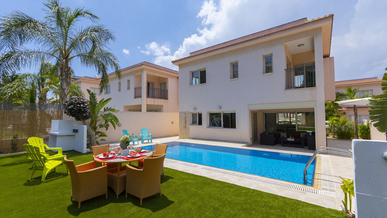 Photo of Outdoor in Pernera