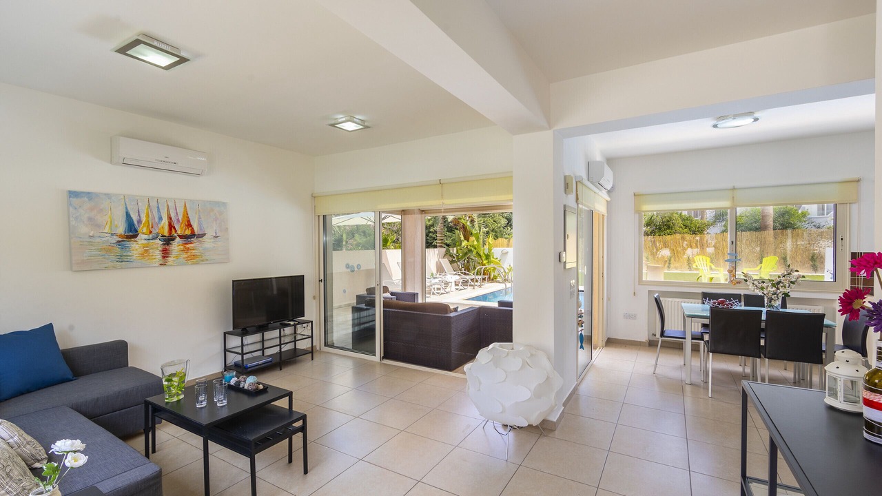 Photo of Livingroom in Pernera