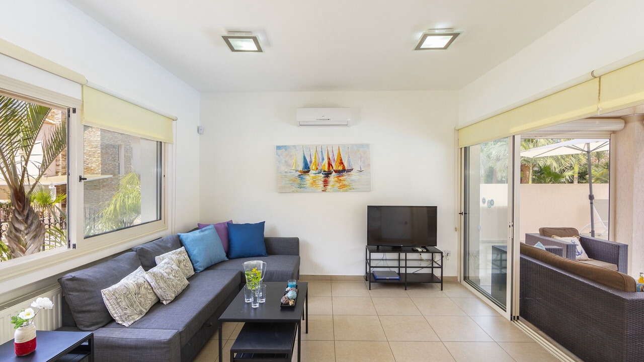 Photo of Livingroom in Pernera