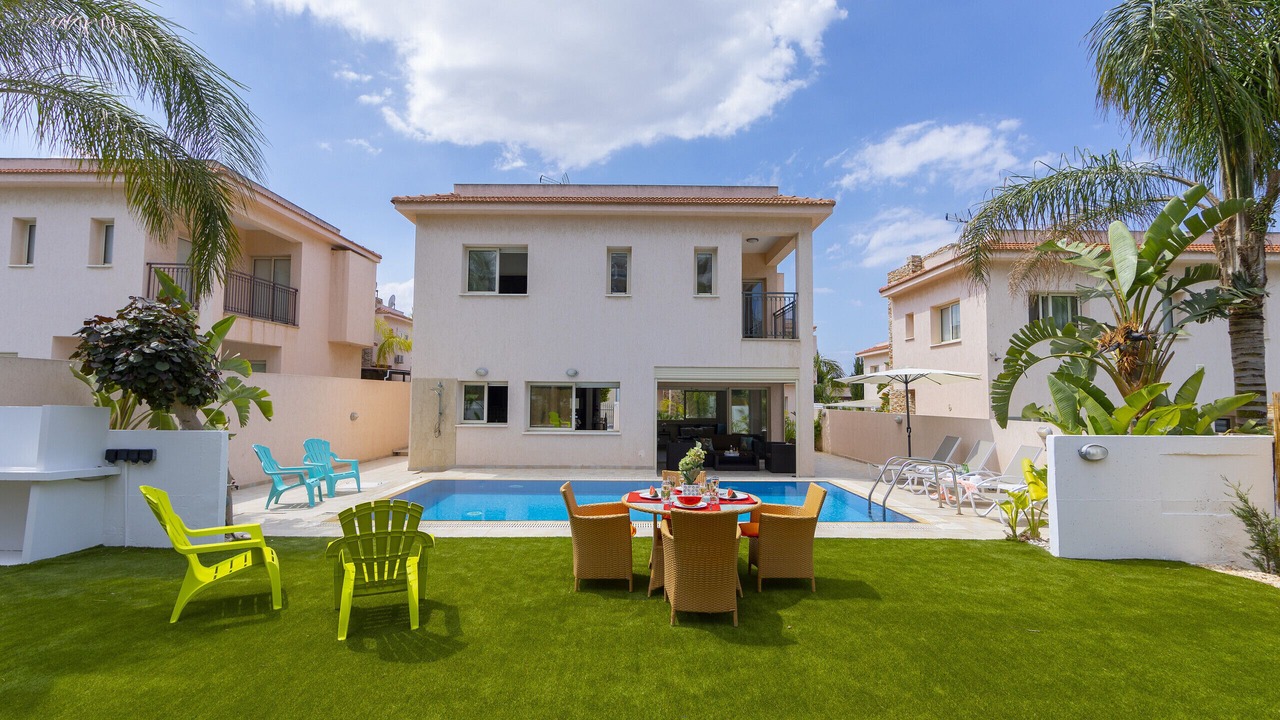 Photo of Outdoor in Pernera