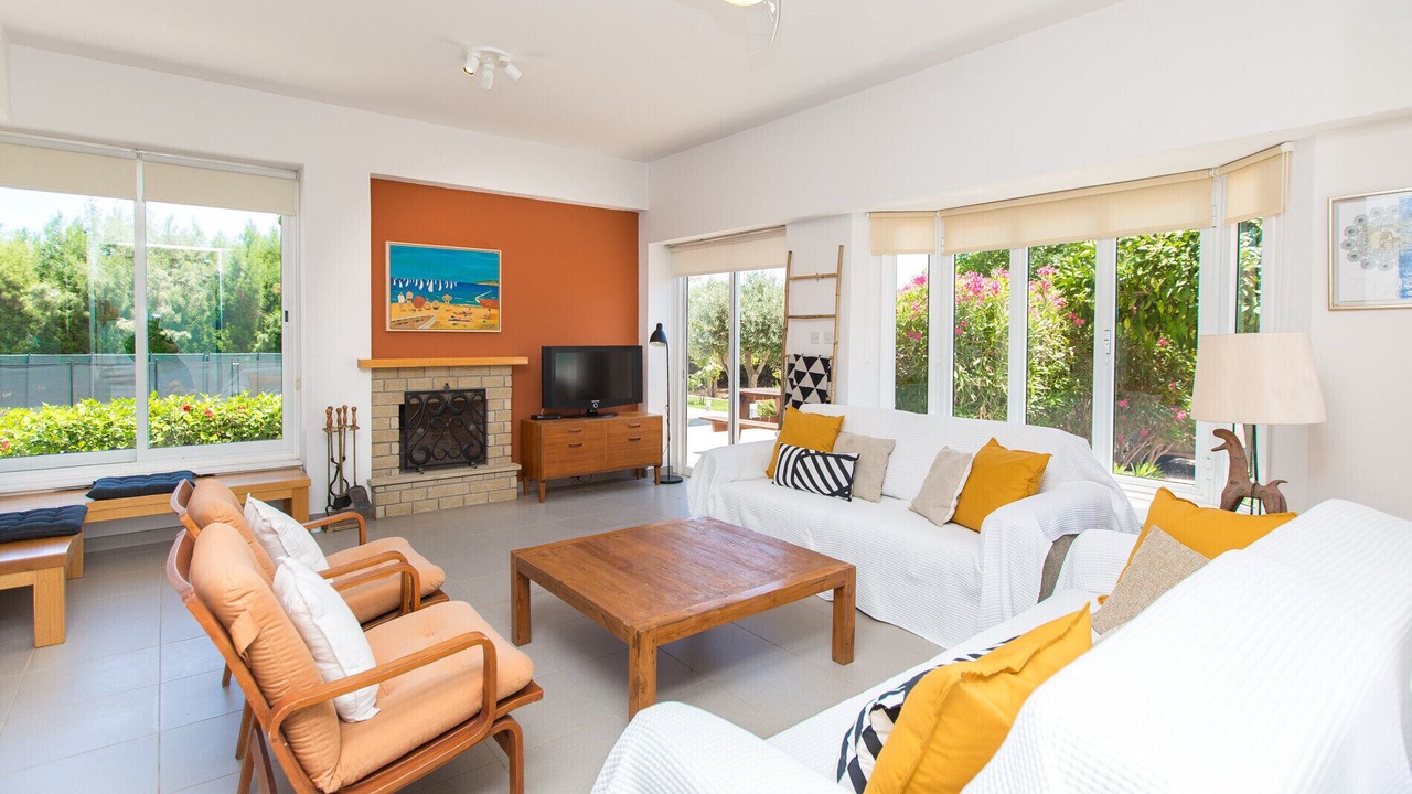 Photo of Livingroom in Ayia Napa