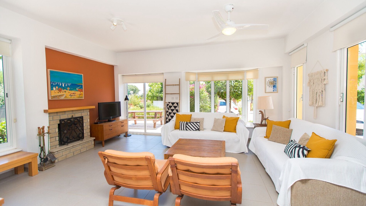 Photo of Livingroom in Ayia Napa