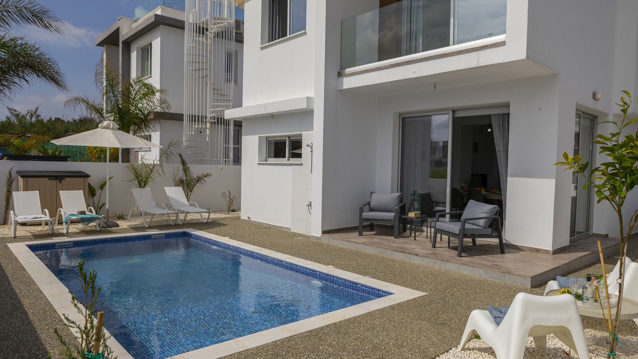 Photo of Outdoor in Kapparis