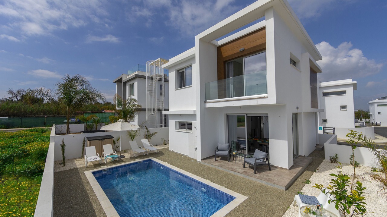 Photo of Outdoor in Kapparis