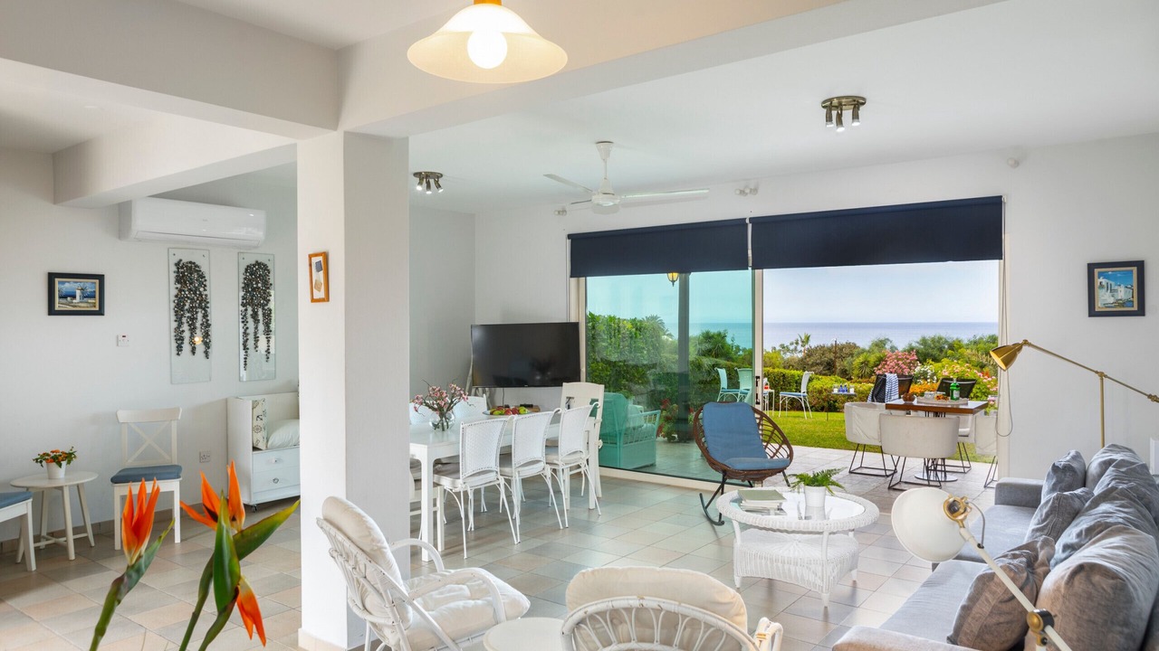 Photo of Livingroom in Pernera