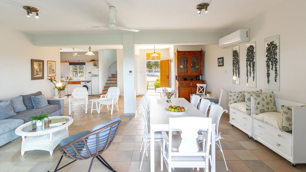 Photo of Livingroom in Pernera