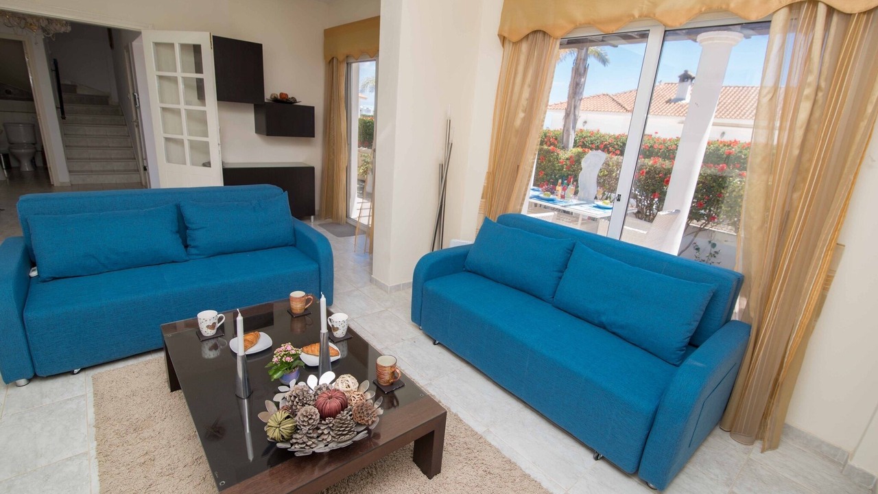 Photo of Livingroom in Ayia Thekla