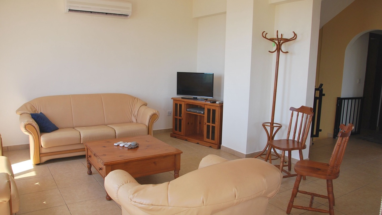 Photo of Livingroom in Pomos