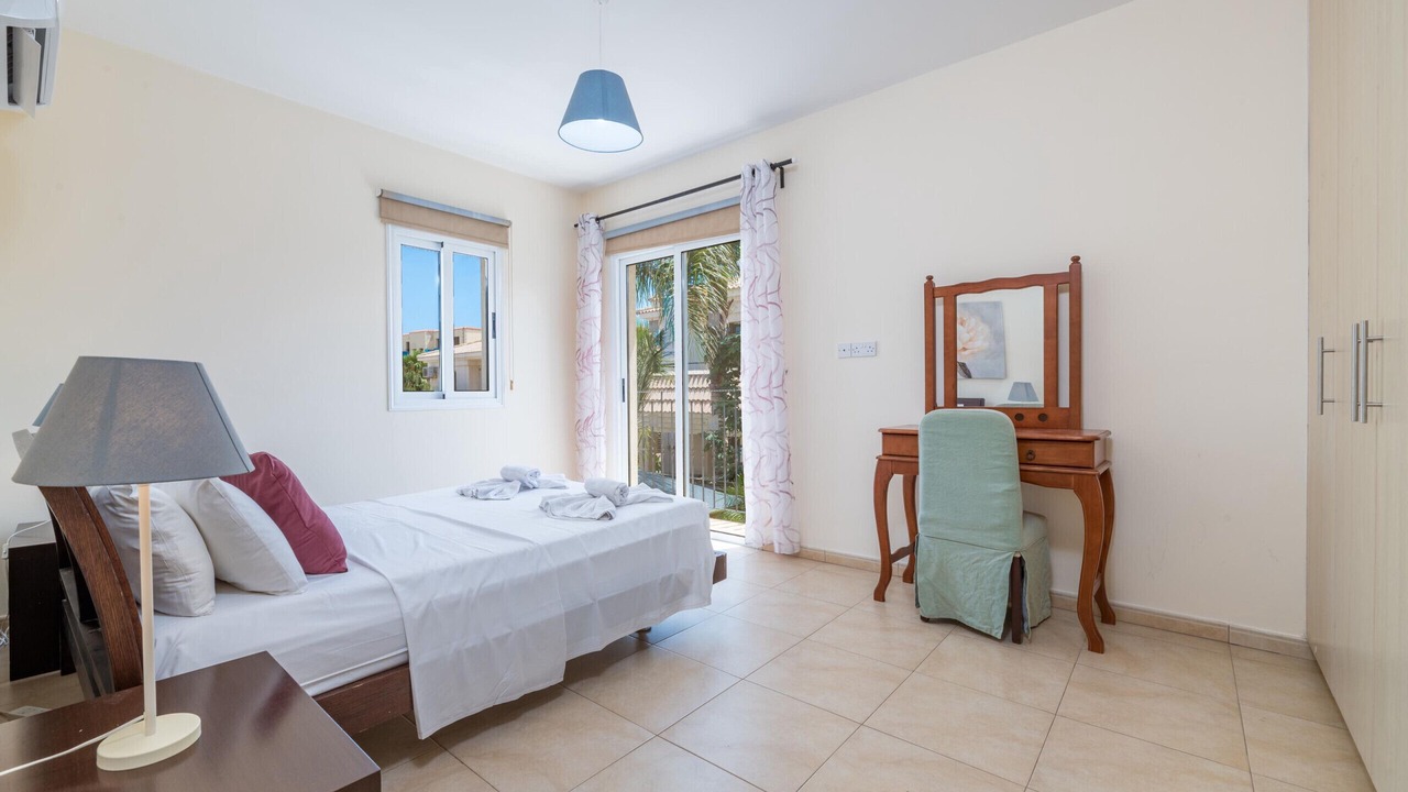 Photo of Bedroom in Kapparis
