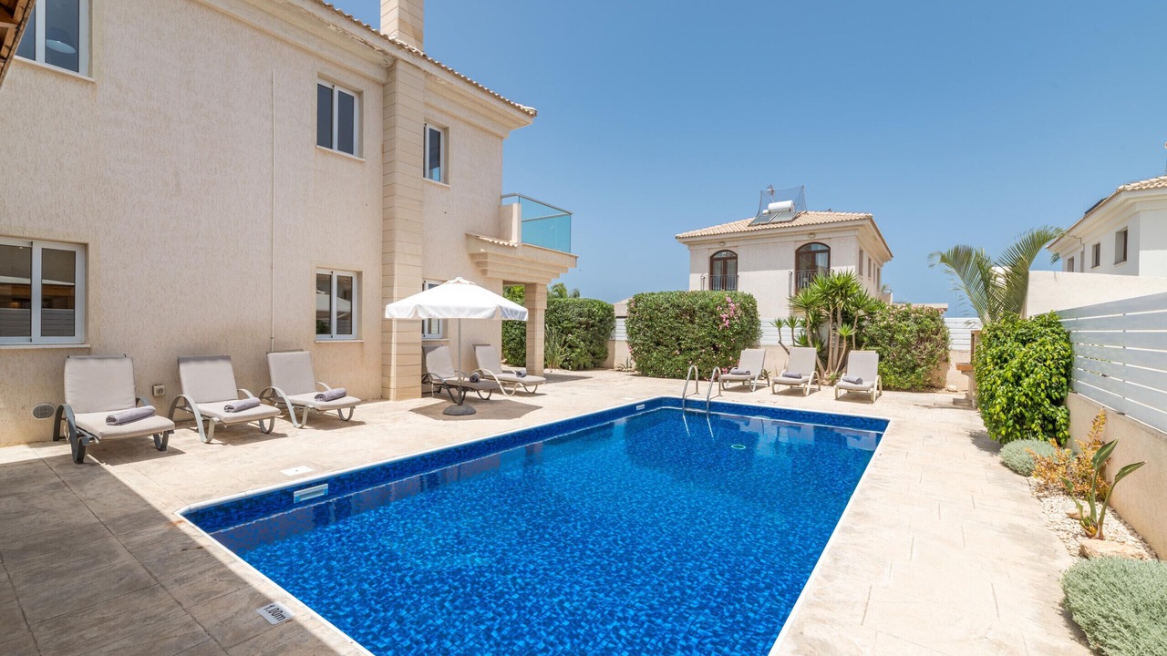 Photo of Outdoor in Kapparis