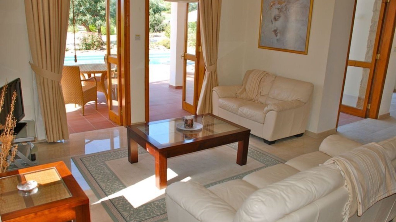 Photo of Livingroom in Aphrodite Hills