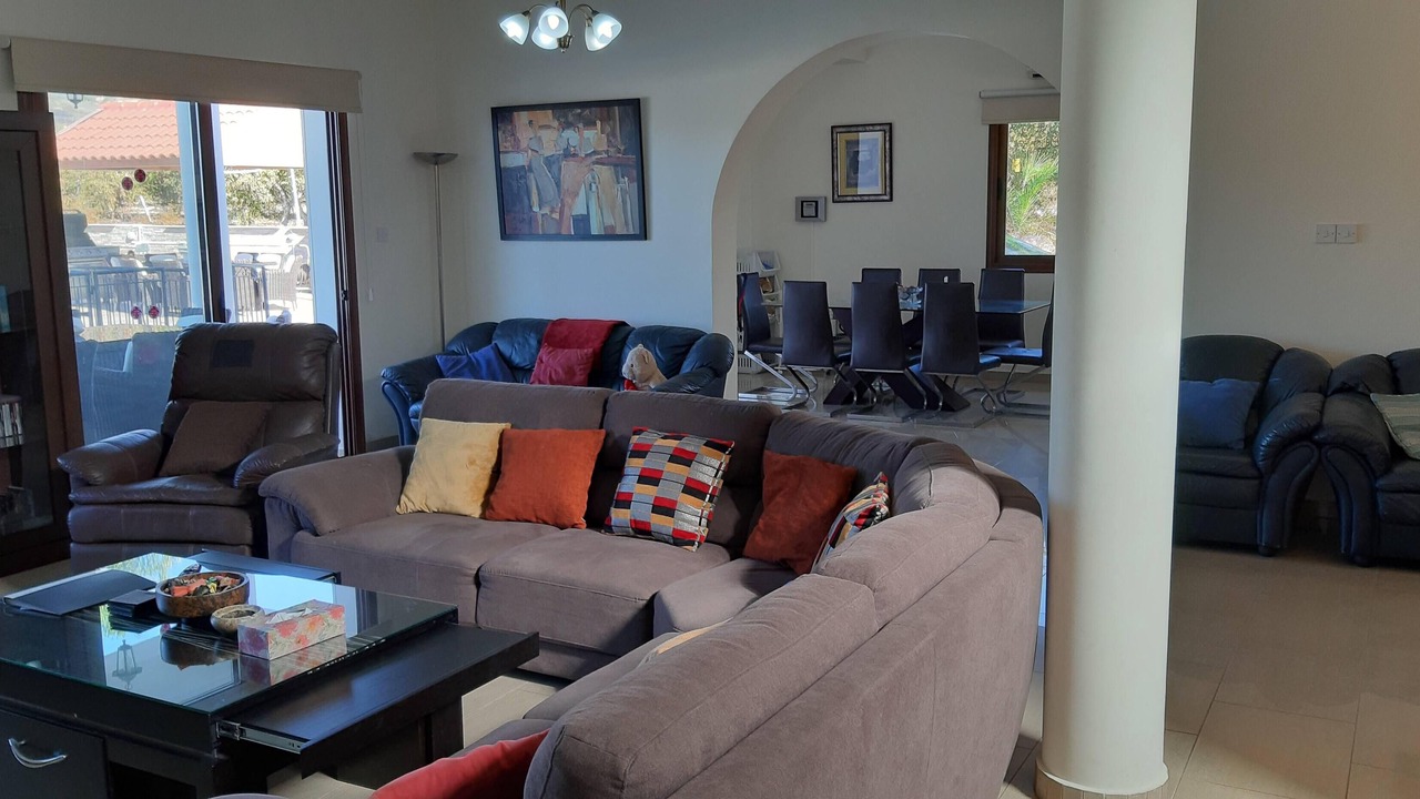 Photo of Livingroom in Tala