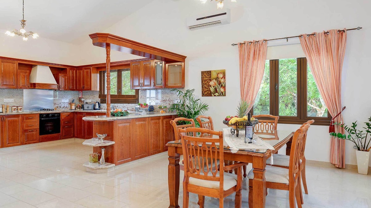 Photo of Kitchen in Latchi