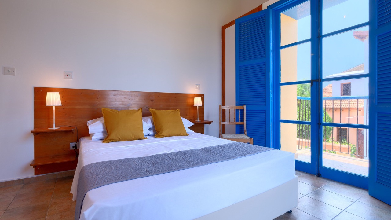 Photo of Bedroom in Polis
