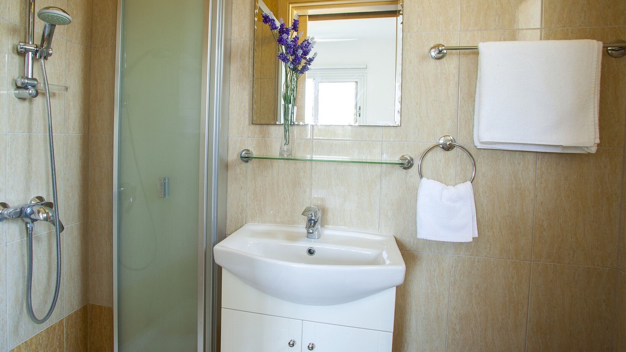 Photo of Bathroom in Pernera