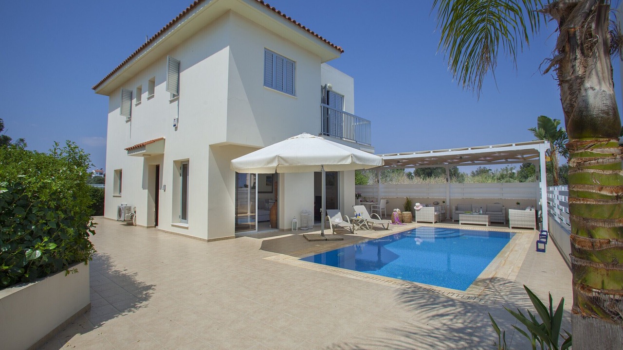 Photo of Outdoor in Pernera