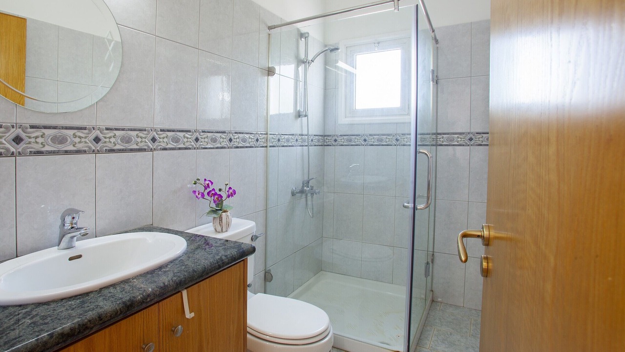 Photo of Bathroom in Paralimni