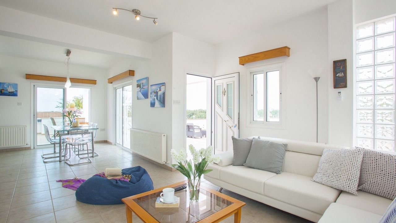 Photo of Livingroom in Paralimni